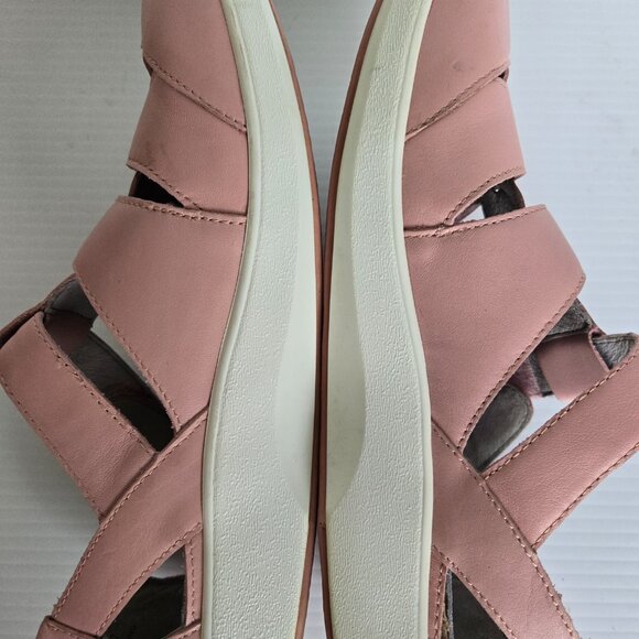 PRICE DROP!! Women's shoes TRAQ by ALEGRIA - Picture 4 of 7